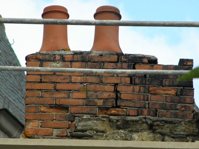 De schouw zoals ze er uit zag, er zou zomaar een stuk naar beneden kunnen vallen