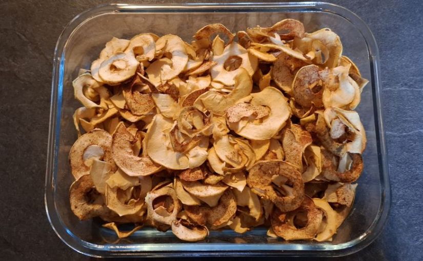 Gedroogde appels met speculooskruiden